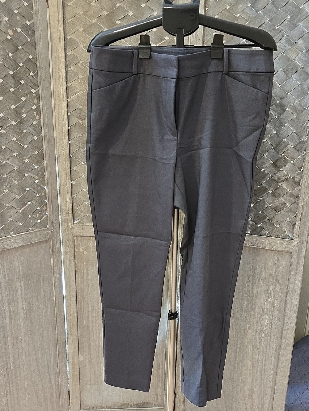 LOFT Julie Straight-Leg Pants in Navy